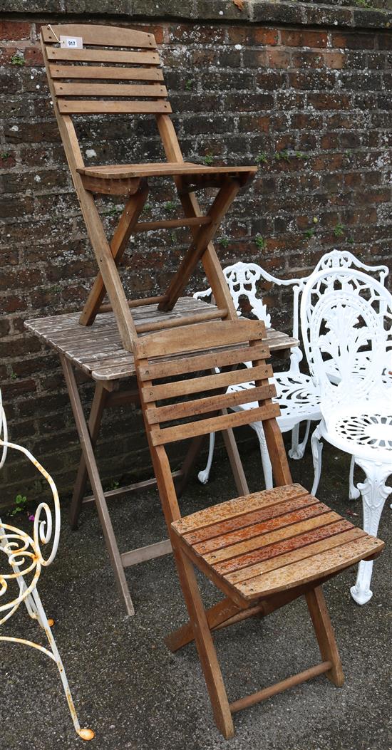 2 wooden garden chairs & table